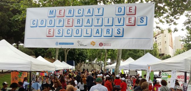 325 alumnes de cinquè de primària, de set escoles de Badalona presenten, aquest dijous, el seu projecte de cooperativisme escolar