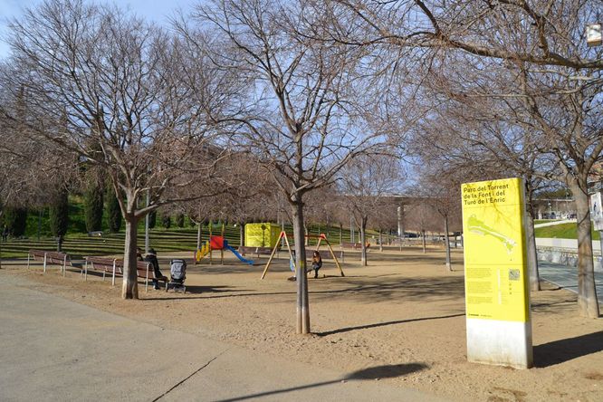 El parc del Torrent de la Font i del Turó de l’Enric i el parc de Can Solei i Ca l’Arnús acullen aquest cap de setmana activitats de la ‘Jugatecambiental’