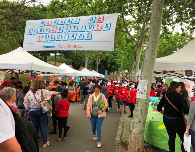 S’ajorna el mercat de les cooperatives escolars del projecte “Cultura emprenedora a l’escola” que s’havia de fer aquest divendres als encants de Montigalà de Badalona