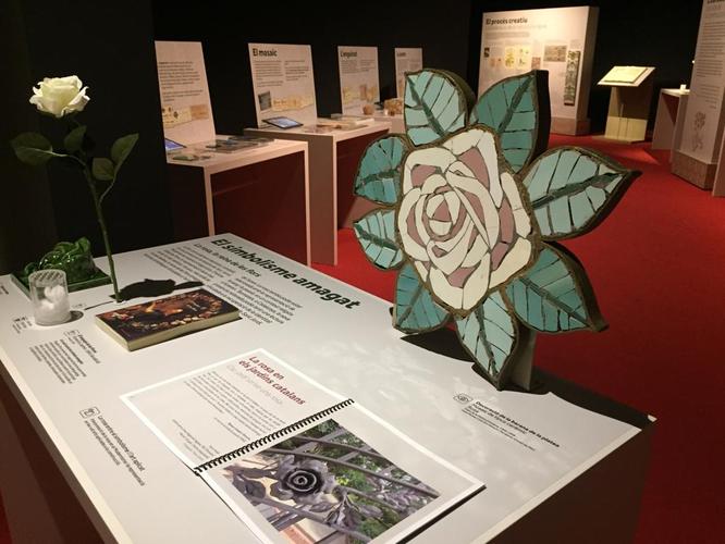 Demà dijous el Museu de Badalona inaugura l’exposició El Modernisme i les flors. De la natura a l’arquitectura
