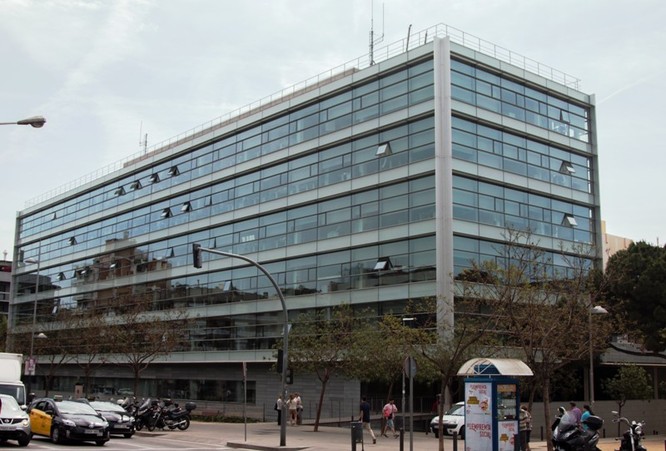 A partir d’aquest dilluns 8 de juny comença l’atenció amb cita prèvia al departament de Migracions de l’Ajuntament de Badalona