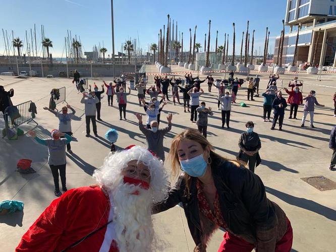 Fi de curs de les passejades de la Gent Gran de Badalona