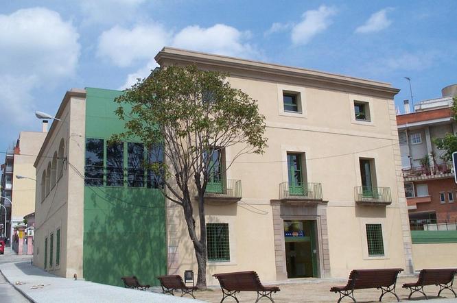 L’Ajuntament de Badalona obre la convocatòria d’un nou pla d’ocupació, d’un any de durada, destinat a la contractació laboral de dones que es trobin en situació d’atur