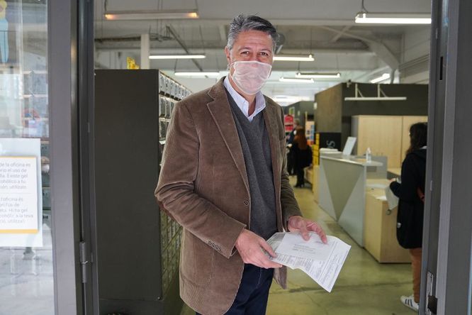 L’alcalde de Badalona sol·licita el vot per correu