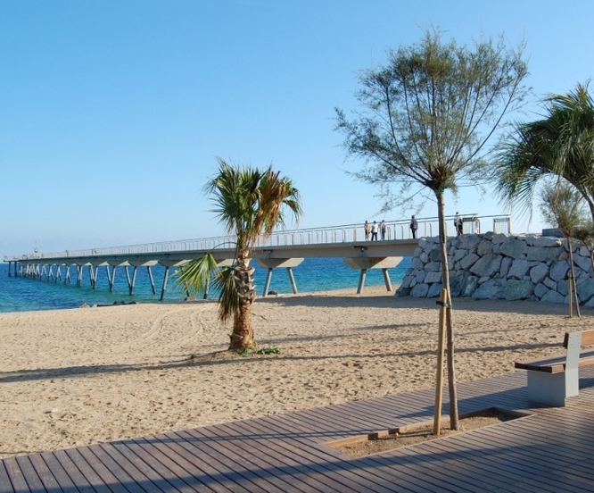 El passeig Marítim de Badalona serà l’escenari el dissabte 12 de juny de l’esdeveniment “Yoga & Friends”