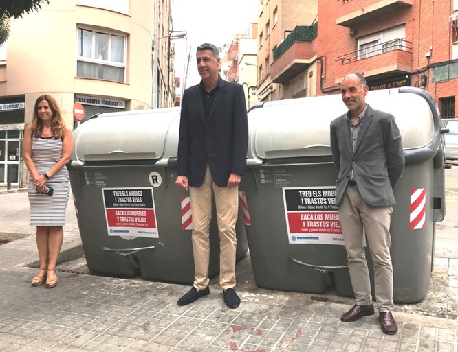 Comença la campanya per facilitar la recollida de mobles i trastos vells als carrers de Badalona