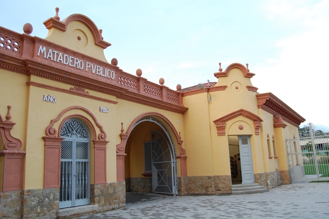 El Centre de Recursos i Assessorament de les Dones de Badalona (CRAD) reobre les seves portes demà dimecres, 1 de setembre