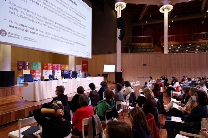 L'Ajuntament de Badalona s'ha adherit a la Declaració institucional per a uns municipis i comunitats cuidadores