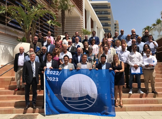 El port de Badalona rep el distintiu Bandera Blava 2022