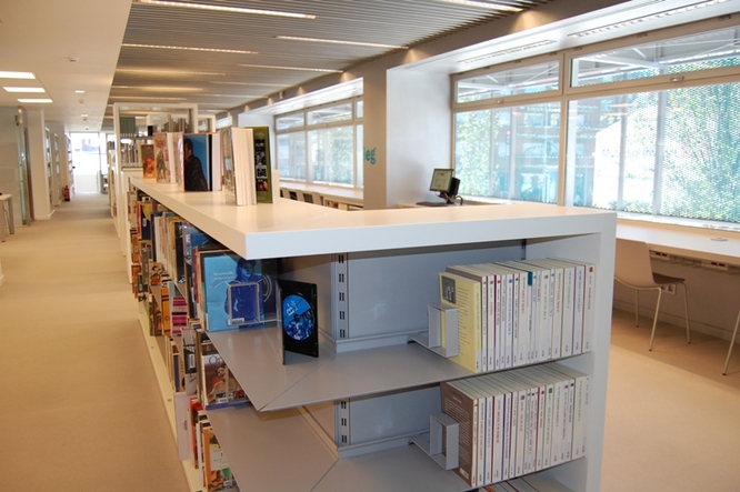 Les actuacions de màgia protagonitzen aquest mes de febrer bona part de les activitats de la Xarxa Municipal de Biblioteques de Badalona