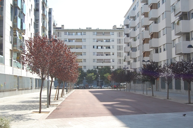Signatura del protocol per a la finalització de la remodelació del barri de Sant Roc de Badalona