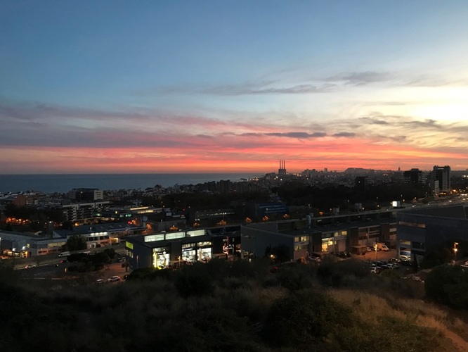 L’Ajuntament de Badalona impulsa una Guia de Restaurants i Eixos Comercials per promocionar el sector de la restauració, el comerç i la gastronomia local