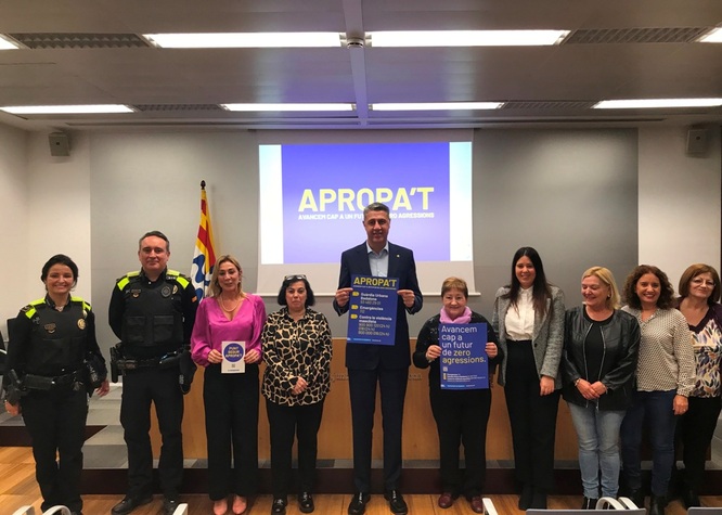 Badalona impulsa la primera campanya municipal de prevenció de les violències sexuals